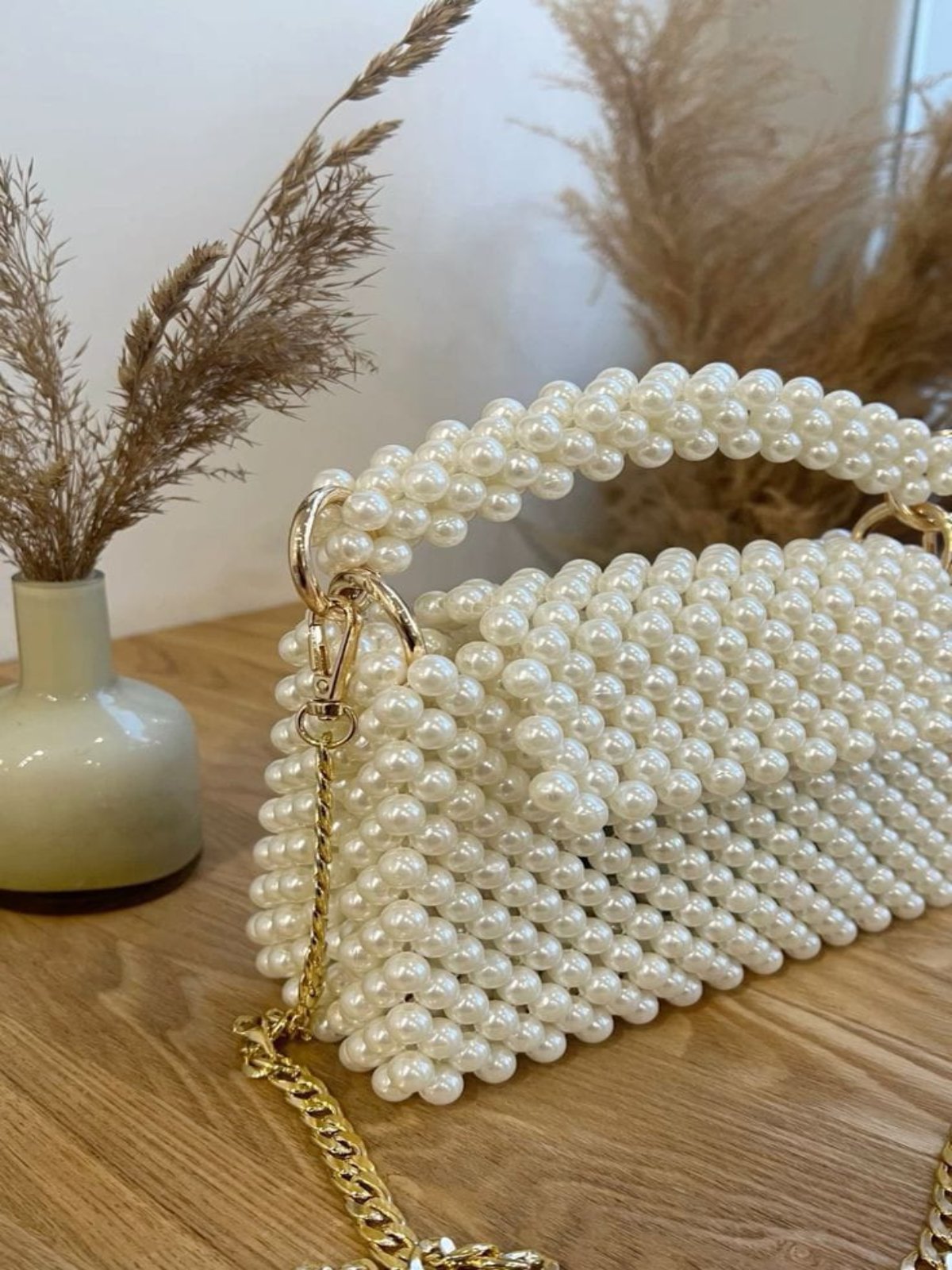 Pearl Handbag P-490